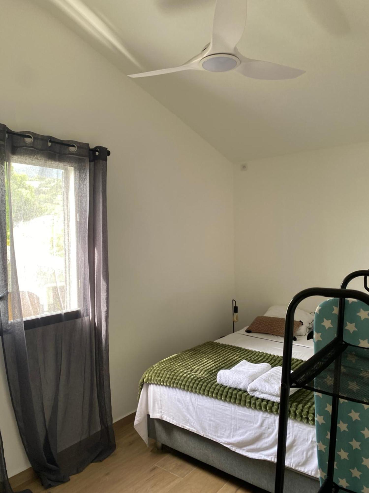 O Coeur De L'Ouest Bungalow Maloya Le Bois de Nefles  エクステリア 写真